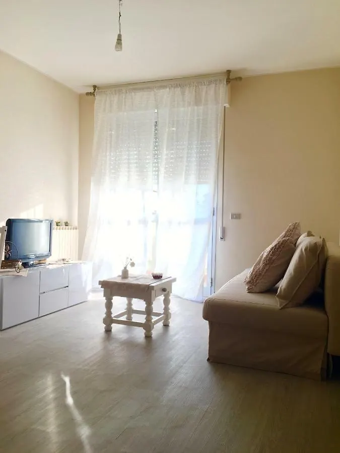 Casa Laura Viareggio Apartment